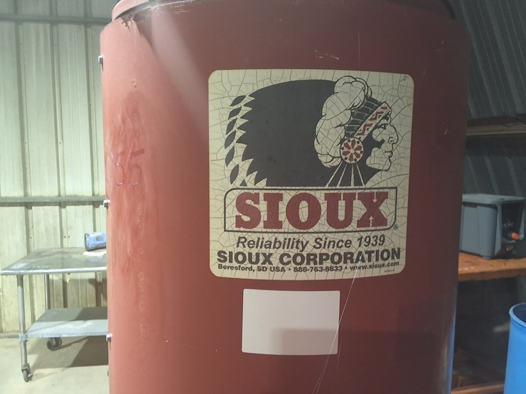 #305-•-sioux-hot-water-pressure-washer-image-5