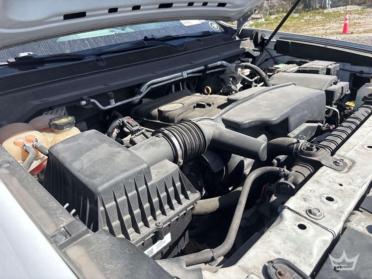 2018-chevrolet-colorado-image-15