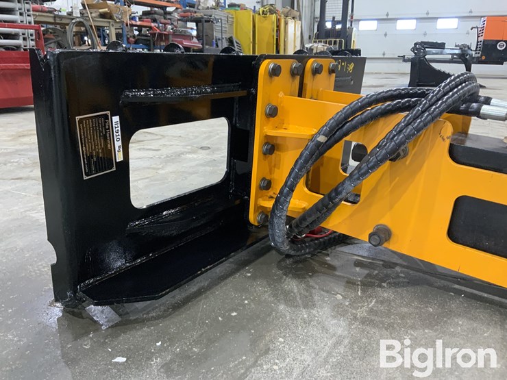 2025-giyi-d680-skid-steer-pile-hammer-(driver)-image-12