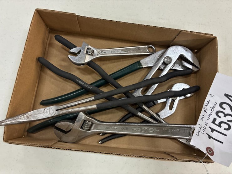 #115324-•-chanel-lock-pliers-&-cresent-wrenches-image-6