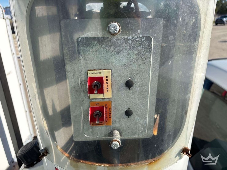 2017-ford-f550-image-38