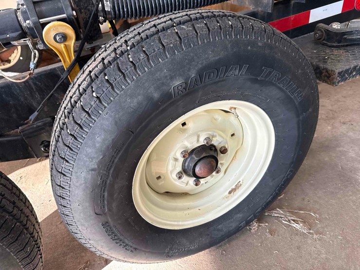 michigan-chief-liq.-tender-trailer-image-16