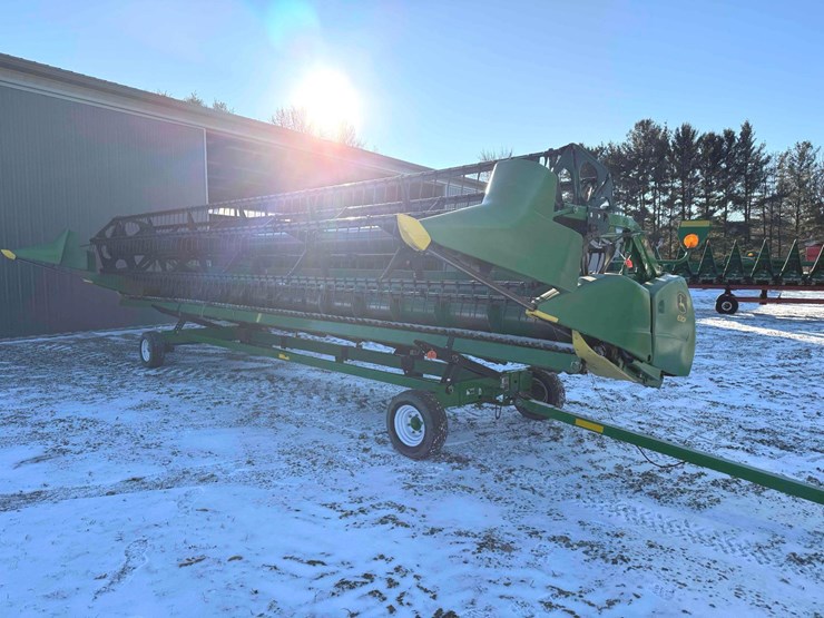 john-deere-630f-image-1