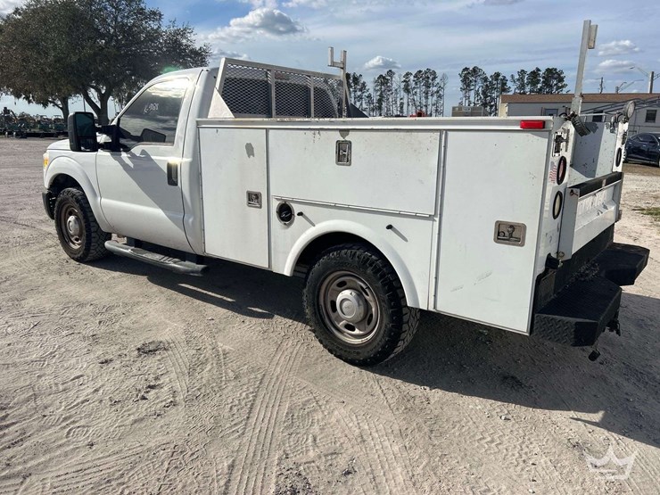 2012-ford-f350-image-4