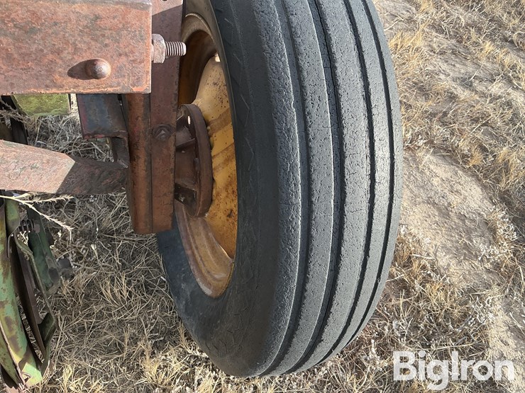 minneapolis-moline-p3-7-image-12