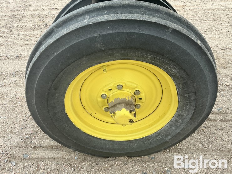 1955-john-deere-60-image-16