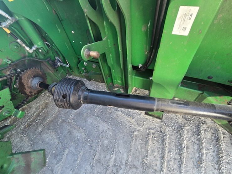 2021-john-deere-c12f-image-8