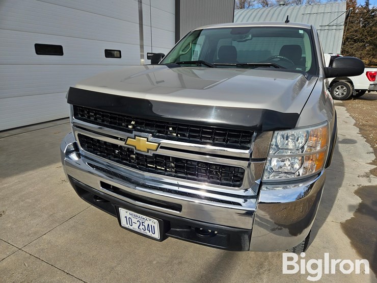 2007-chevrolet-silverado-2500-lt-image-10