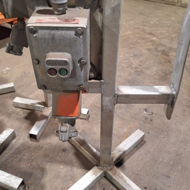 #341 • EXPLOSION RESISTANT SWITCHES ON ALUMINUM STANDS