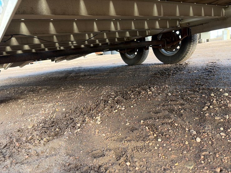 2018-dct-as20-bt-car-trailer-image-5