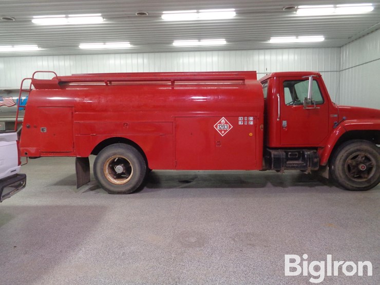 1985-international-s1954-image-12