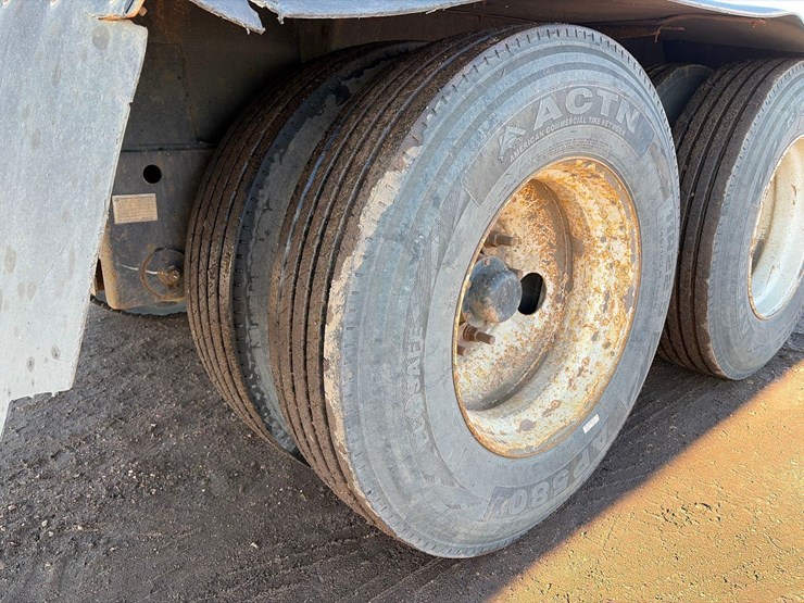 2016-smithco-side-dump-image-18