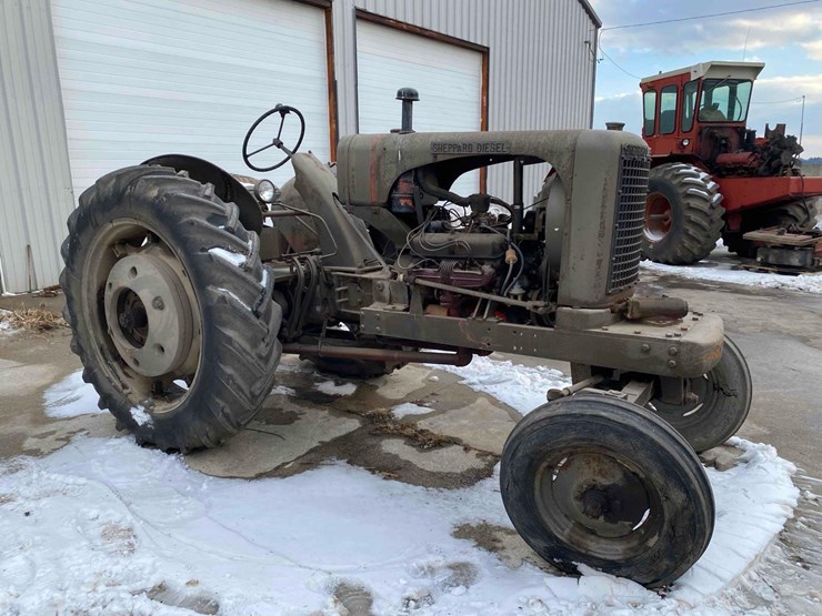 sheppard-diesel-tractor-image-3