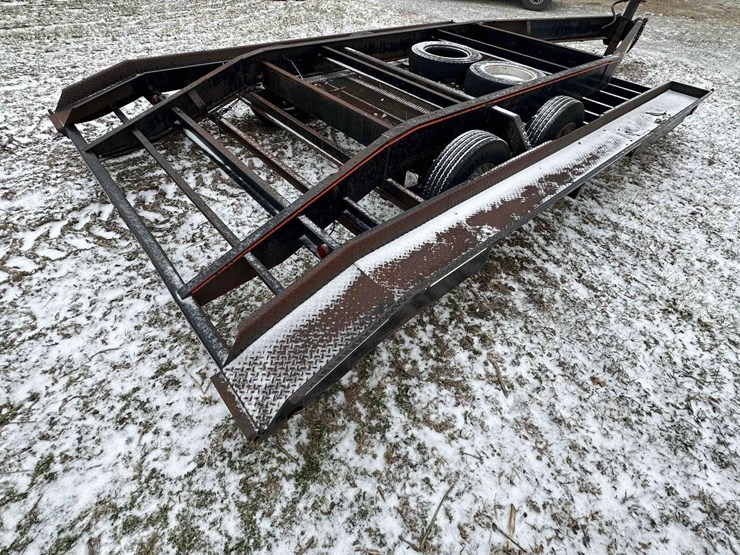 sprayer-/-utility-trailer,-11'x6"-wide,-25'-long-image-1