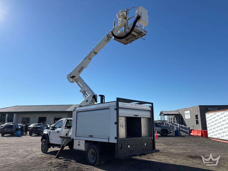 2017-ford-f550-image-6