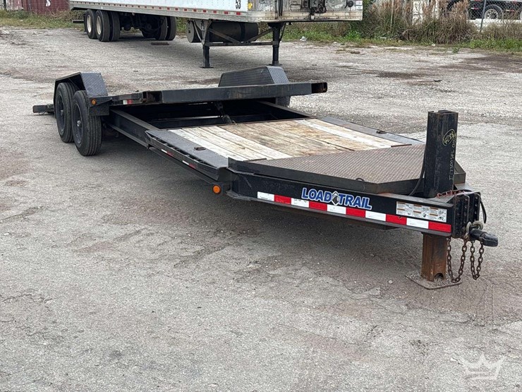 2017-load-trail-3.5-ton-t/a-equipment-tilt-trailer-image-2
