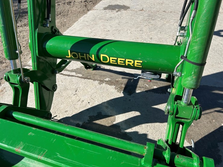 john-deere-700m-image-10