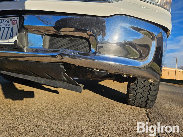 2020-dodge-1500-image-13