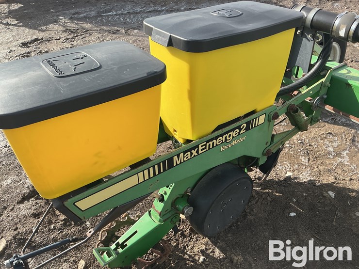 john-deere-7300-image-20