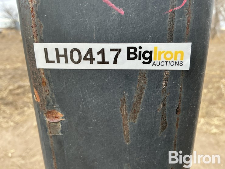 custom-assembled-bale-fork/hay-head-image-13