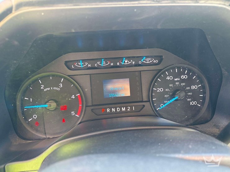 2017-ford-f550-image-18