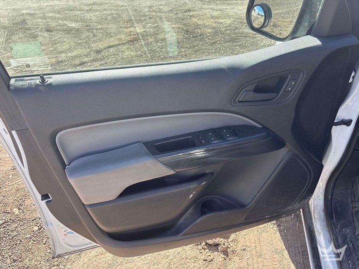 2018-chevrolet-colorado-image-6