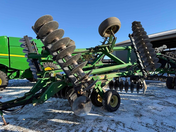 john-deere-630-image-8