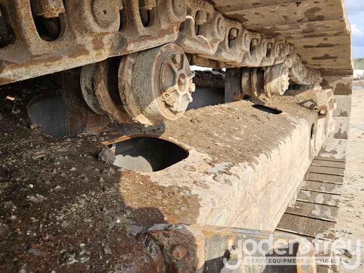 2019-volvo-ec350el-image-10