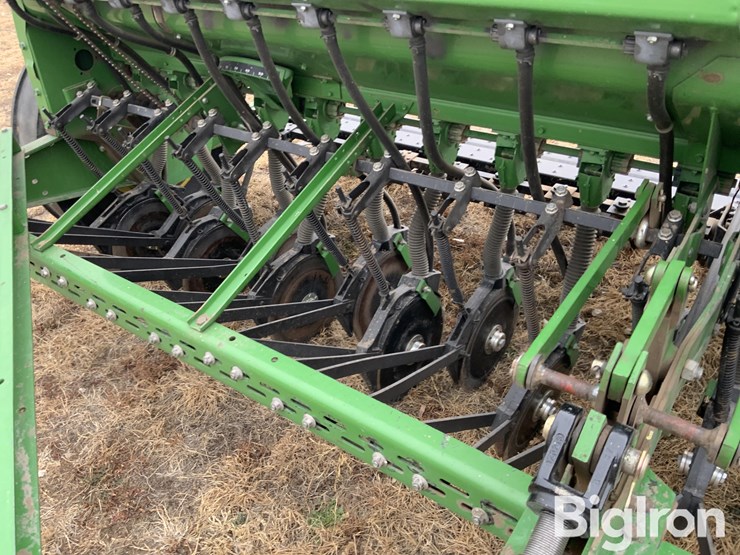 john-deere-8300-image-13