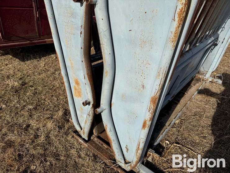 bowman-hydraulic-squeeze-chute-image-10