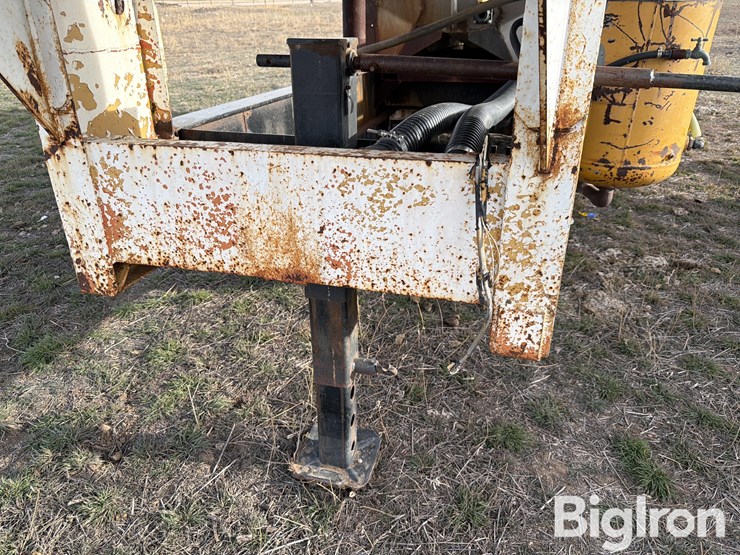 shop-made-t/a-nurse-tank-trailer-image-12