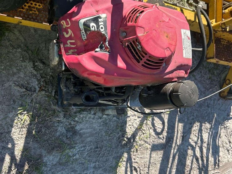 railroad-maintenance-machine-image-10