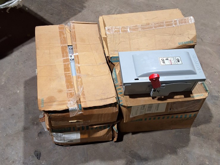 #338-•-lot-of-fused-safety-switches-image-6