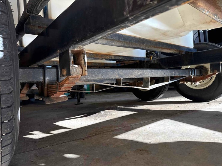 michigan-chief-liq.-tender-trailer-image-9