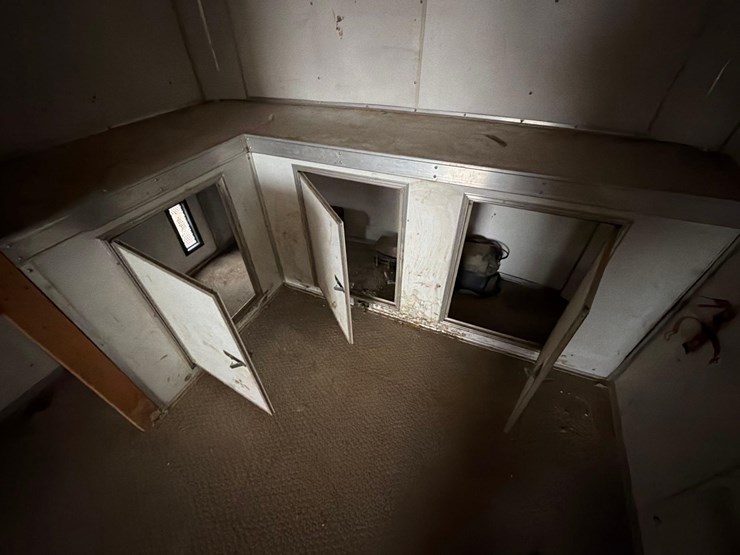 2011-teamspirit-enclosed-trailer-image-24