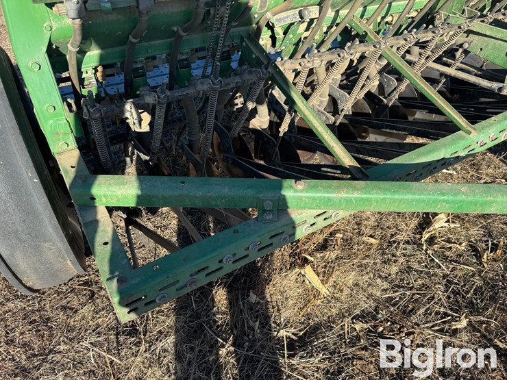 john-deere-8200-image-15