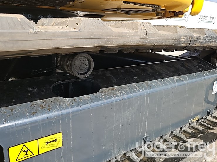 2024-komatsu-pc55mr-image-24