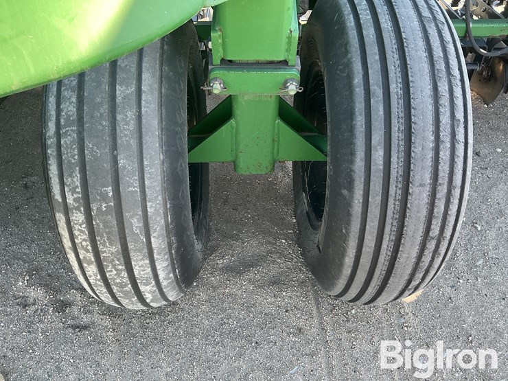 great-plains-solid-stand-24-image-16