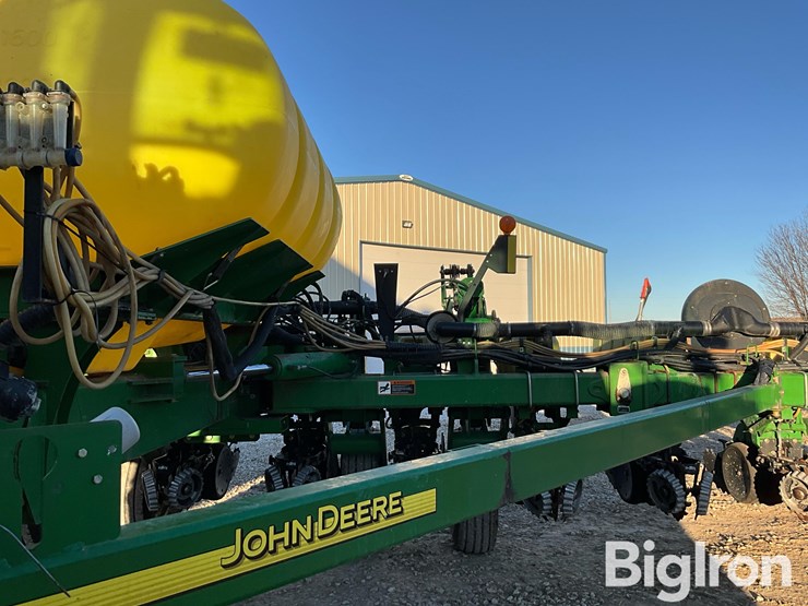2009-john-deere-1770nt-image-10