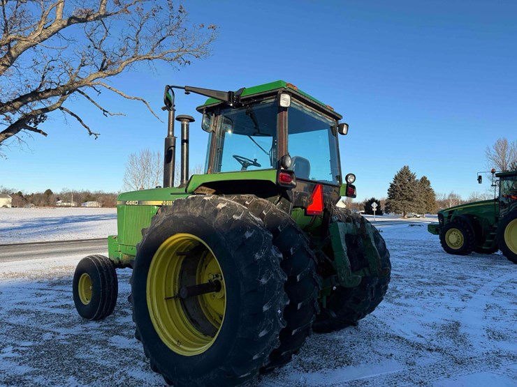 1979-john-deere-4440-image-7