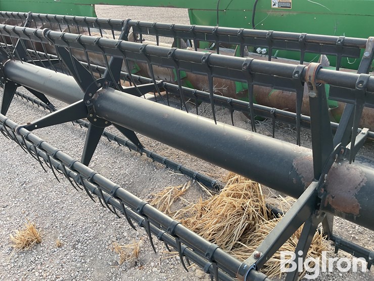 2004-john-deere-630-image-10