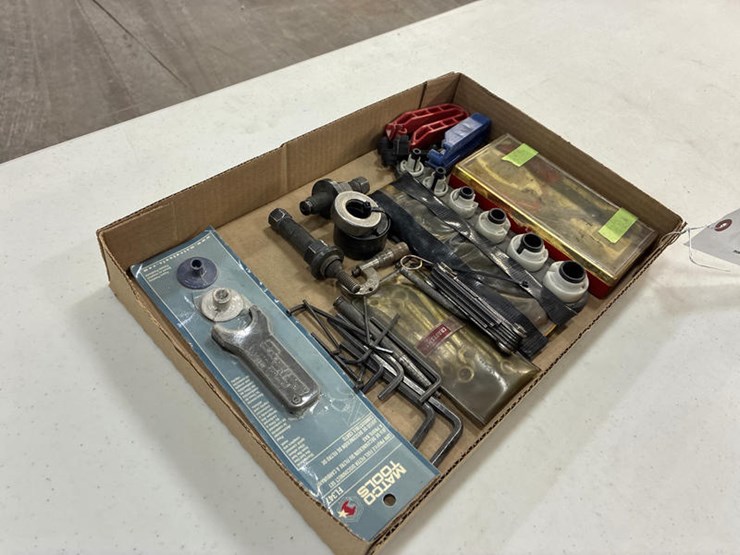 #115322-•-tool-assortment-image-9