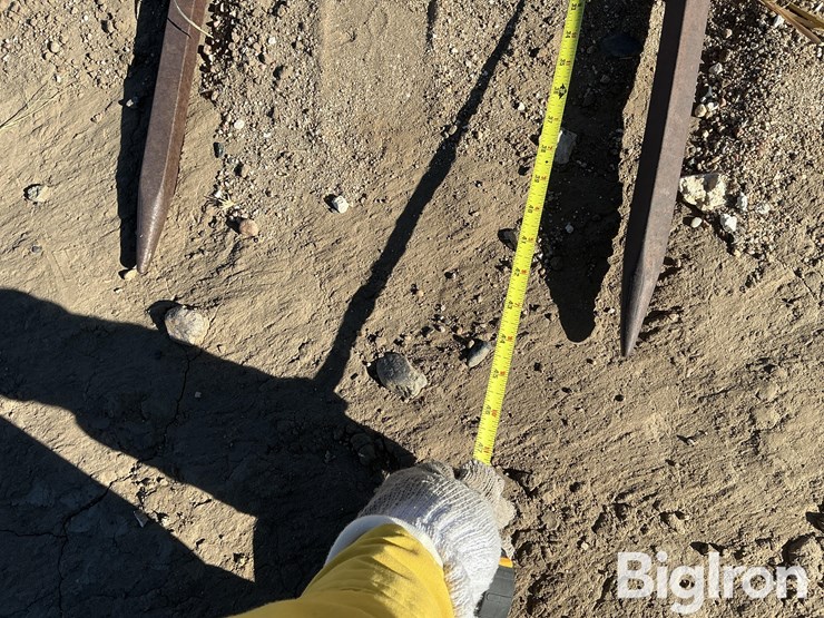 custom-assembled-bale-fork/hay-head-image-11