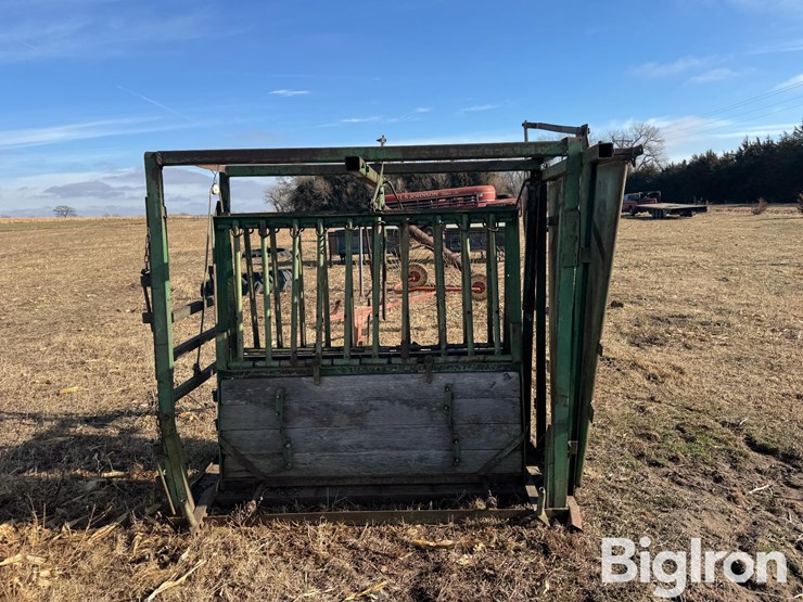 manual-livestock-chute-image-4