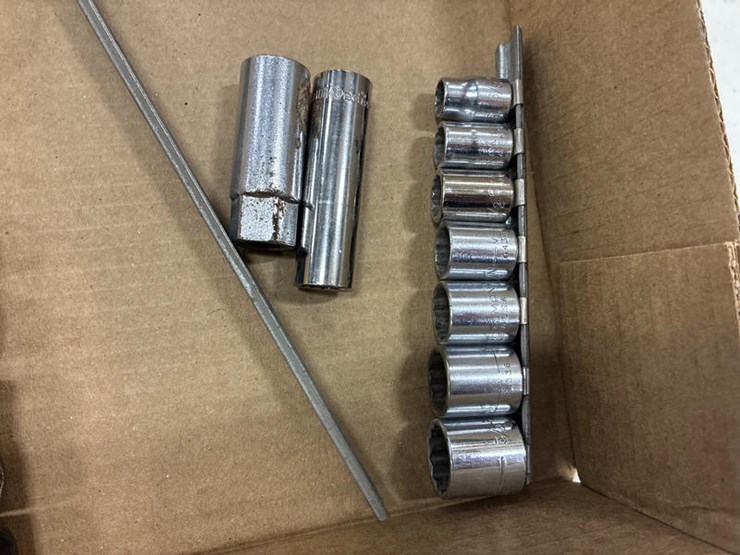 #115290-•-assortment-3/8-sockets-image-3