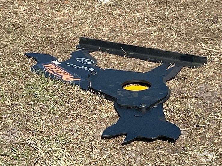 2025-pabreak-wolf-silhouette-shooting-target-image-4