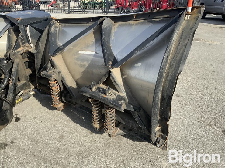 fischer-9.5'-truck-mount-snowplow-w/-mounts-image-15