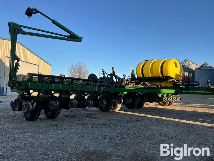 2009-john-deere-1770nt-image-20