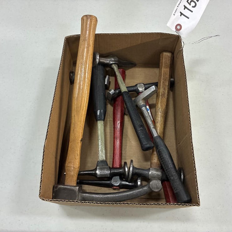 #115291 • ASSORTMENT OF BODY HAMMERS