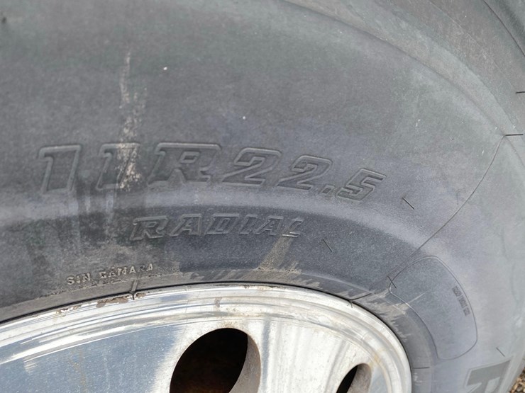 2018-hino-338-image-47